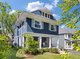 389 Adams Ave, Glencoe, IL 60022