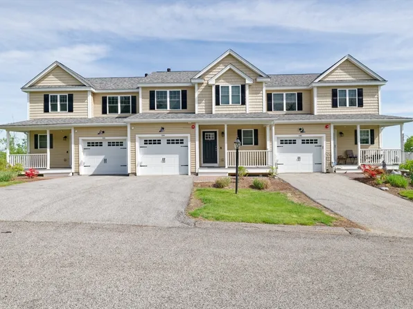 1204 Hazelwood Way #1204, Clinton, MA 01510