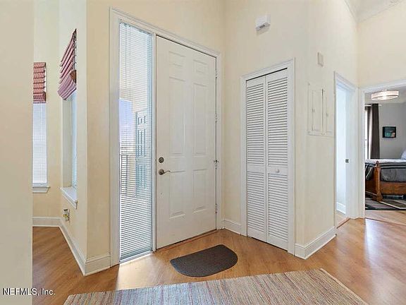 2nd image of 1201 Royal Troon Ln