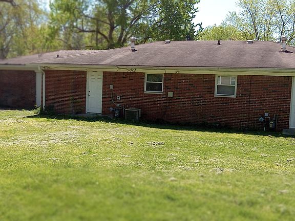 2nd image of 5652 E 19th St #2