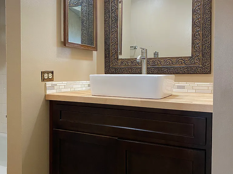 5100 N Marine Dr #8E — Photo 17