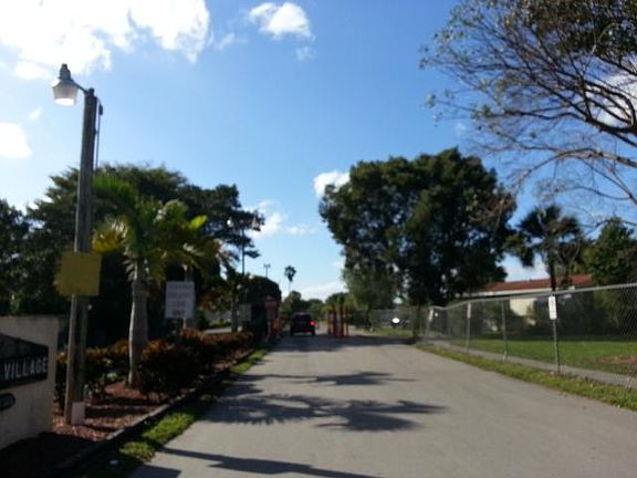 5th image of 19800 SW 180th Ave Lot 171