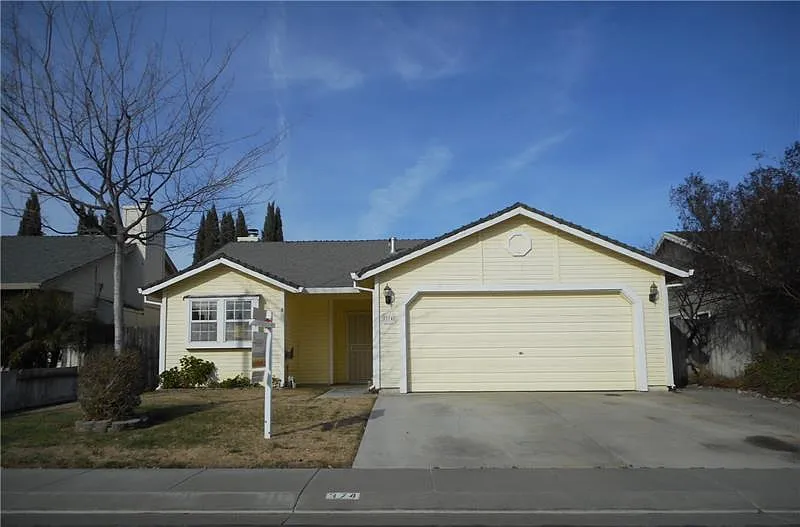 6914 8th Ave photo 1