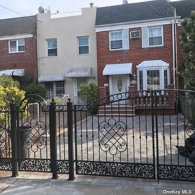 1st image of 15544 Linden Blvd