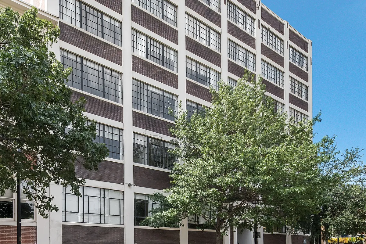 Floor plan 3200 Main Lofts