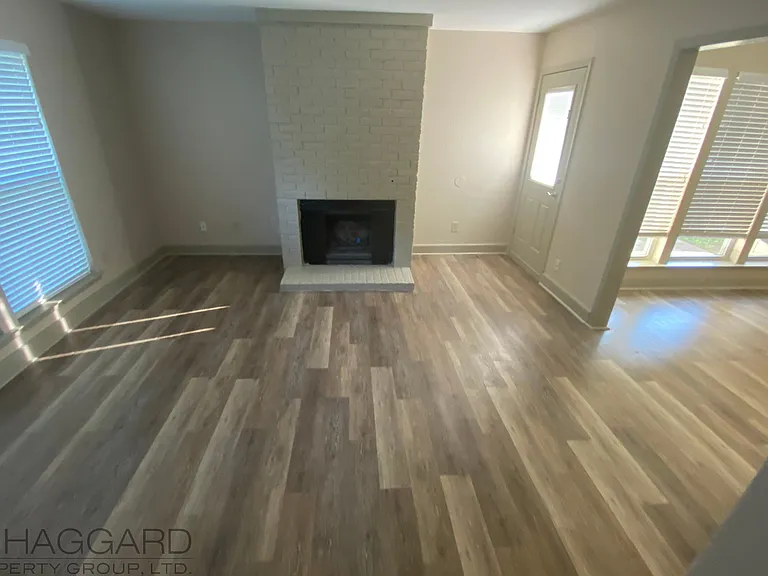 7570 Kings Ridge Rd — Photo 4