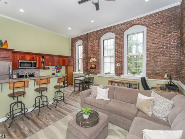 491 Valley St, unit 8 #8, City Of Orange Twp., NJ 07050