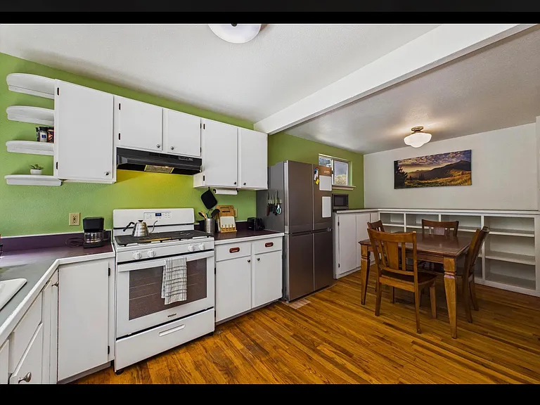 119 Sylva St — Photo 16