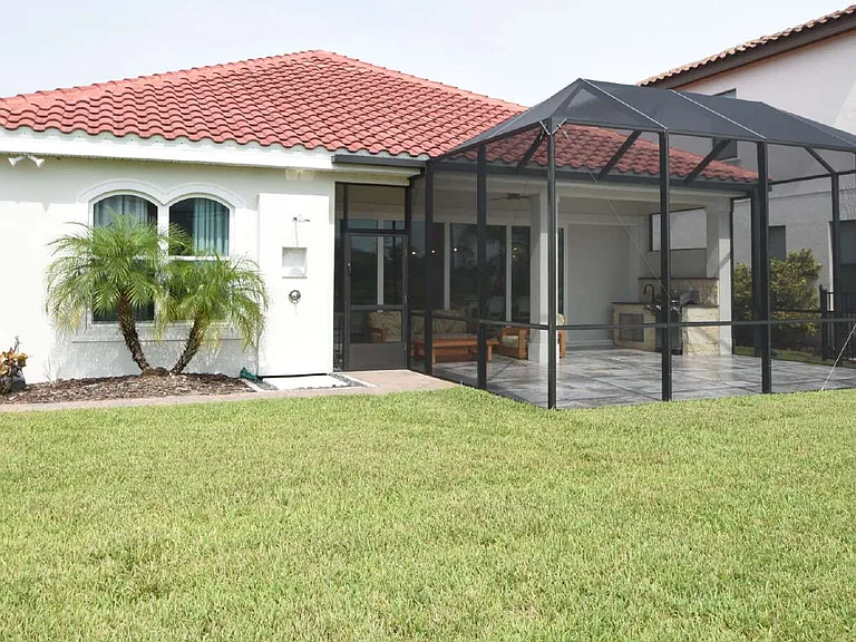 114 Del Palma Dr — Photo 31
