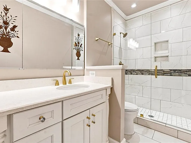 2865 Lenox Rd NE #210 — Photo 23