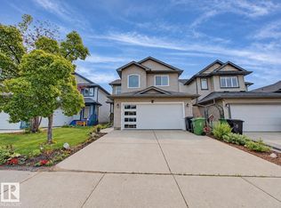 13 Almond Bay, Fort Saskatchewan, AB T8L 0A4