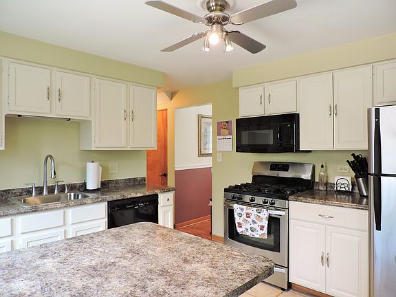 Spacious Kitchen