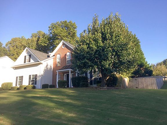 Front of the house 2