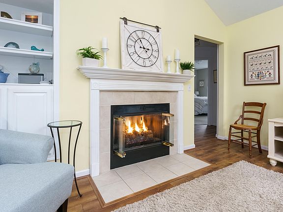 5th image of 1931 Brighton Ln