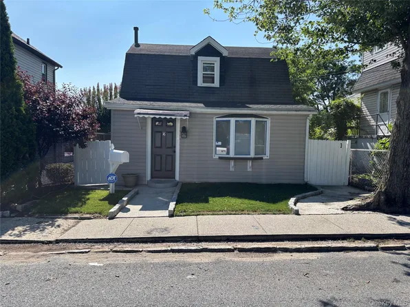6 Alexander Pl, Yonkers, NY 10704