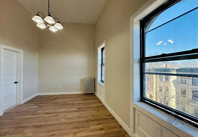 171 Ocean Ave #16E