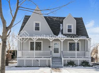 9326 S 54th Ct, Oak Lawn, IL 60453