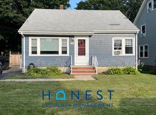 88 Hastings St, Portland, ME 04102