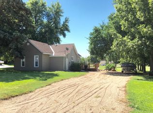 19 James St, Alma, NE 68920