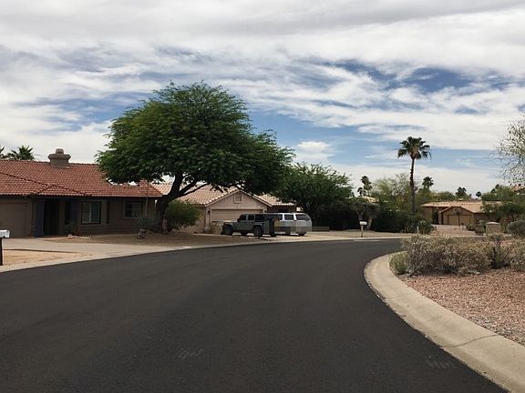 5th image of 15004 N Stratford Cir