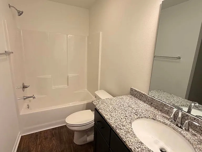 211 S Galena Ave — Photo 12