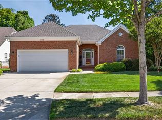 2708 Longworth Ct, Virginia Beach, VA 23456