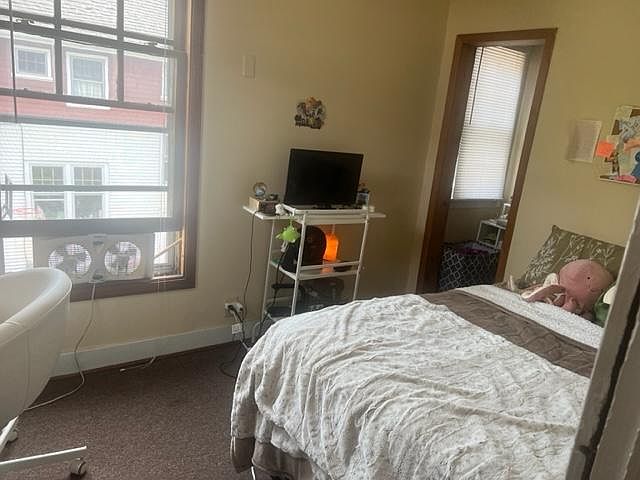 2nd image of 2854 N Summit Ave #A