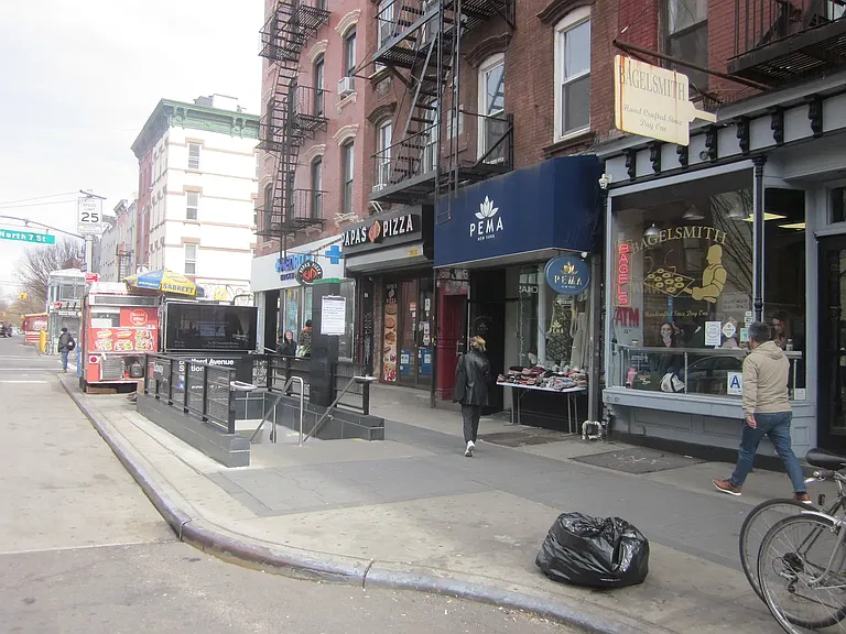 88 S 6th St #C1 — Photo 13