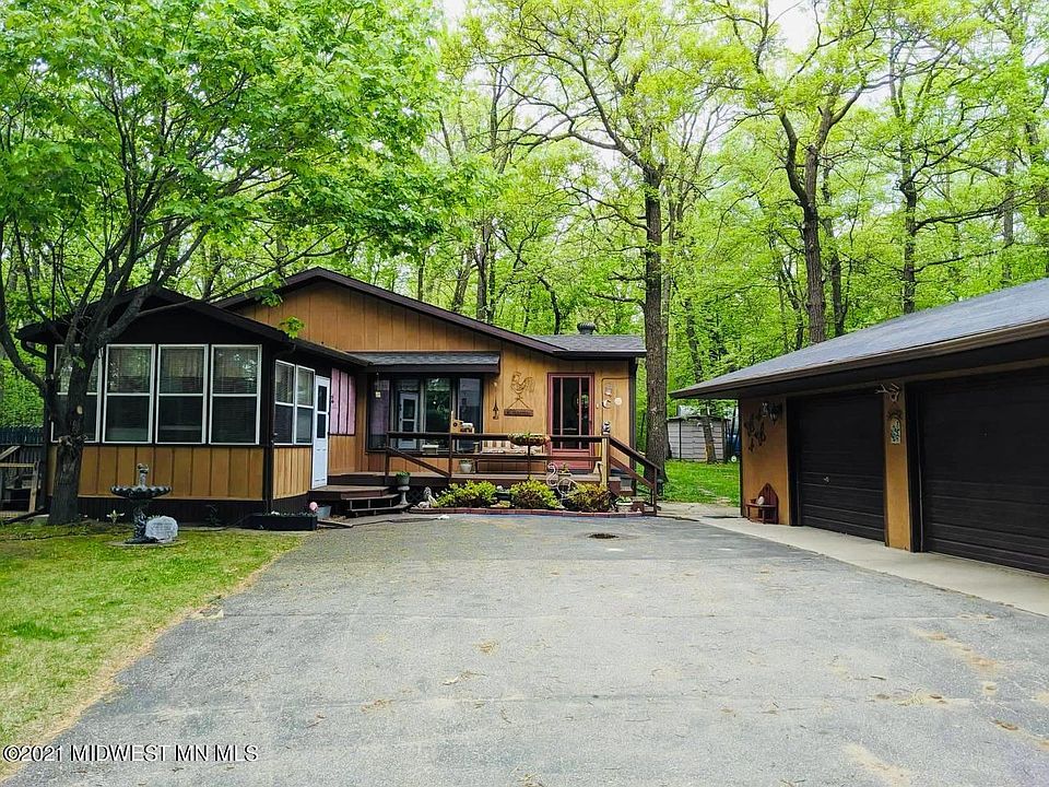 1st image of 28622 Partridge Dr