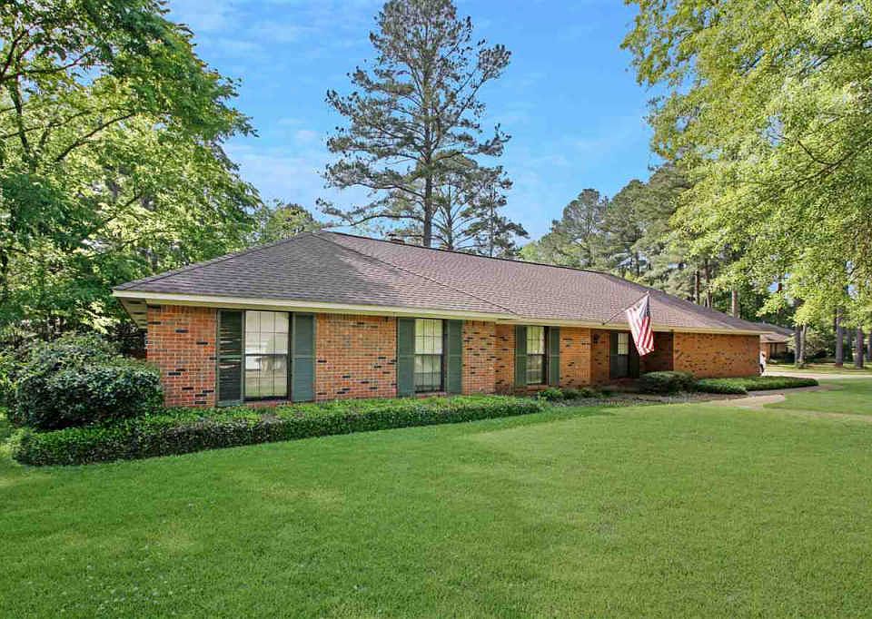 1st image of 434 Bradford Dr
