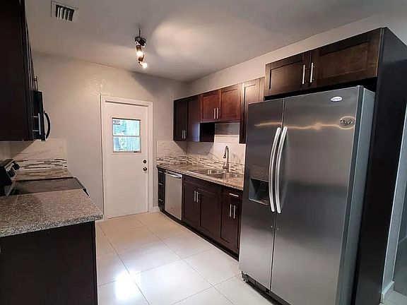 4th image of 1101 NW 55th Ter
