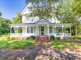 159 Benson St, Hartwell, GA 30643