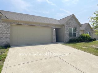 2021 Lisa Walk Dr, Indianapolis, IN 46227