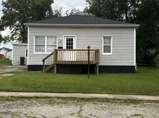 417 Grand Ave, Moberly, MO 65270