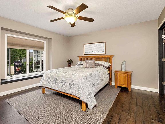 5th image of 3352 Sunburst Dr
