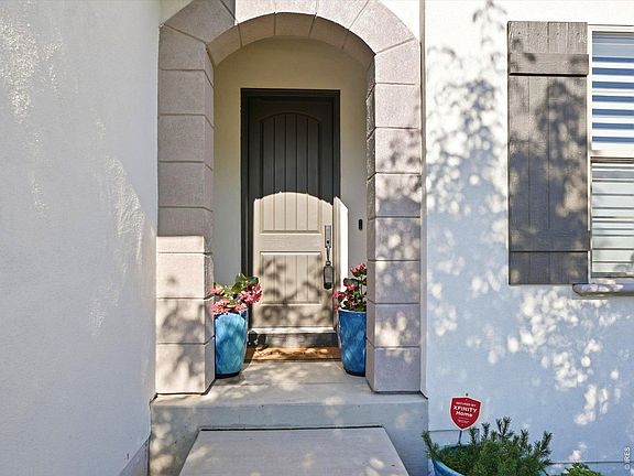 2nd image of 10562 Montecito Dr