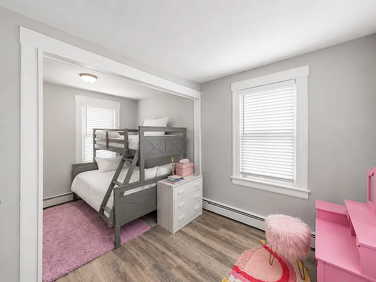 306 E Passaic Ave — Photo 10