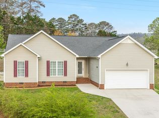 5791 Sundown Ct, Ooltewah, TN 37363