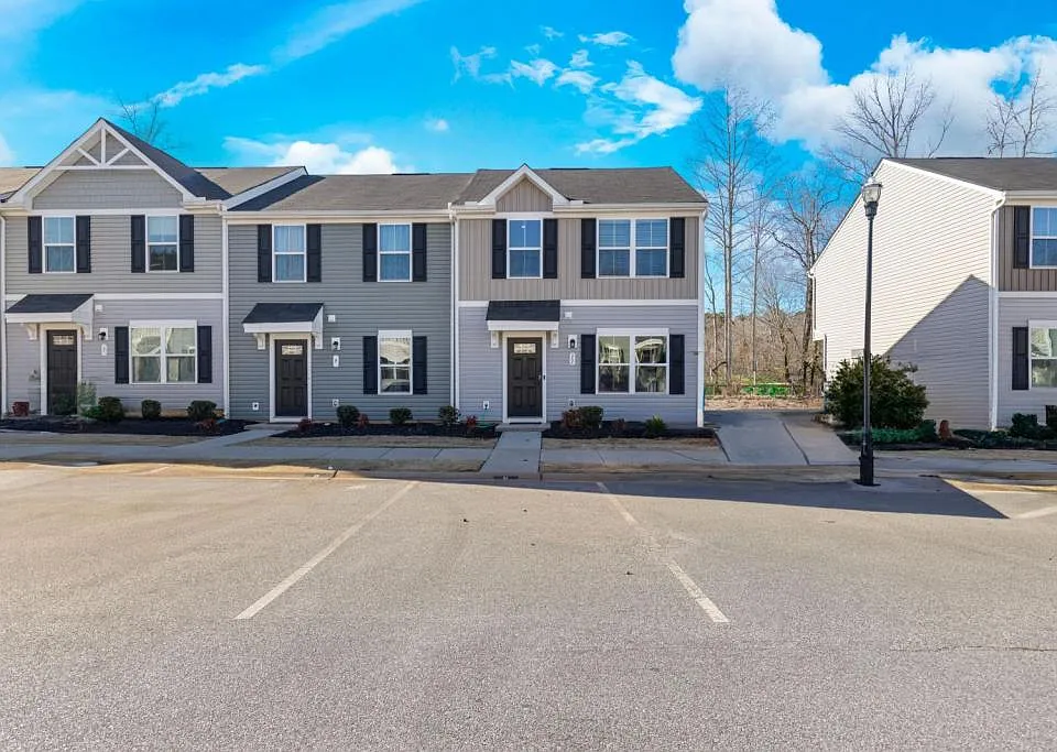 11 Tidworth Dr