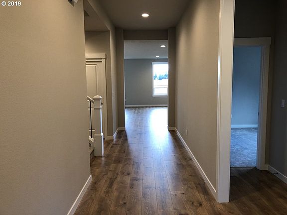 2nd image of 7600 NE 176th Ave Lot 64