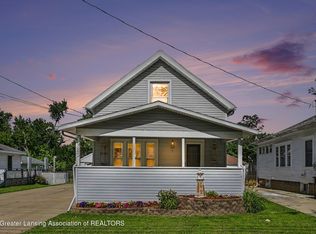 925 Clark St, Lansing, MI 48906