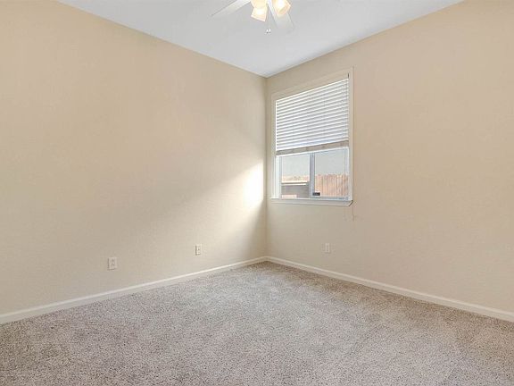 3rd image of 1535 Buckskin Way