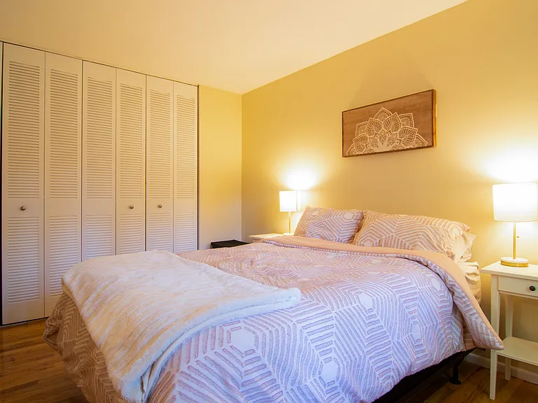 1221 N La Salle Dr — Photo 10