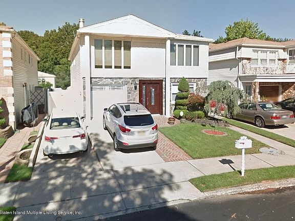3rd image of 34 Mulberry Cir