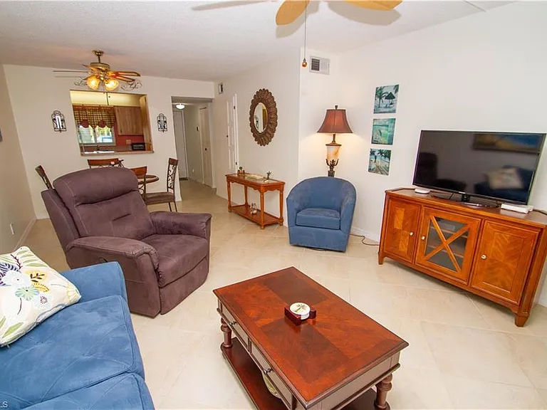 4326 27th Ct SW #103 — Photo 22