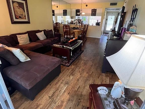 3rd image of 1107 Bahama Bend #D2