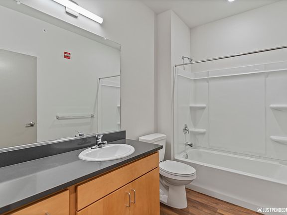 2nd image of C205-12175 Mazama Pl #C205
