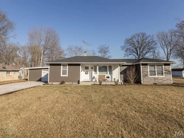 404 N August St, Mascoutah, IL 62258