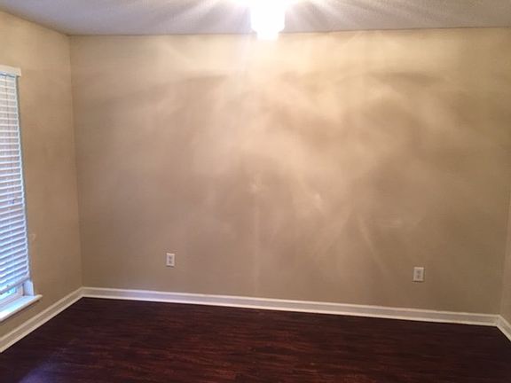 3rd image of 2904 Arrowwood Cir