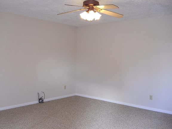 4th image of 2001 N 79th Pl